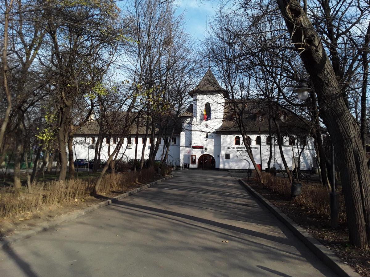 Mary Central Appartaments Boekarest Buitenkant foto